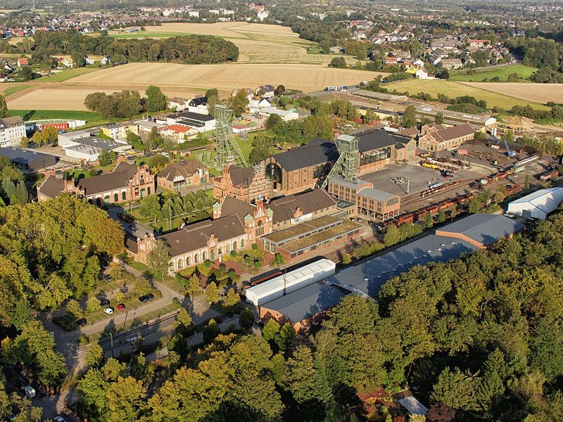 Die Zeche Zollern war ein Steinkohle-Bergwerk im Dortmunder Stadtteil Bövinghausen