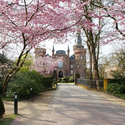 Schloss Moyland im Frühling , © Stiftung Museum Schloss Moyland / Maurice Dorren