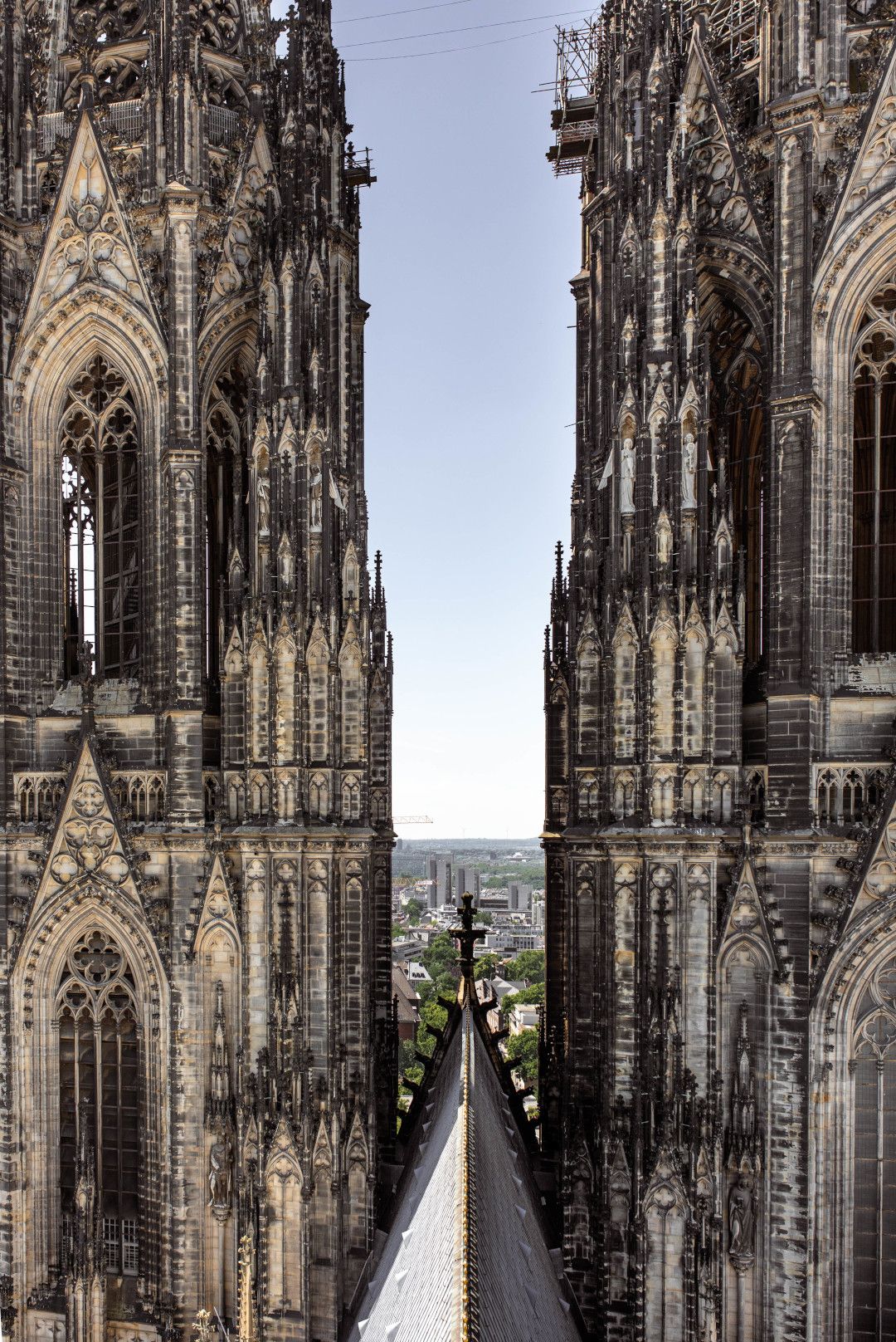 Kölner Dom Köln Blick durch die Türme