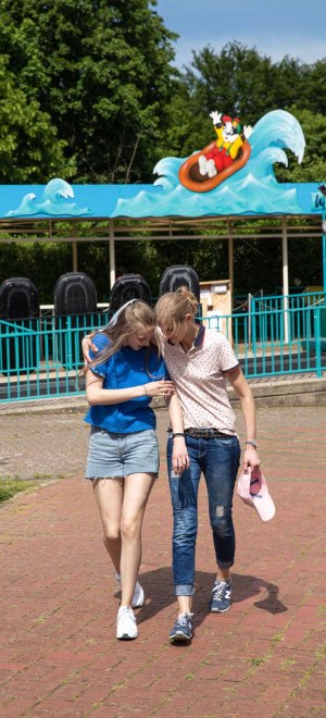 Mutter und Tochter Reinke im Potts Park in Minden , © Tourismus NRW e.V., Foto Holger Hage