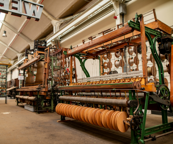 Historische Maschinen werden im Textilmuseum aufbewahrt und einsatzbereit gehalten, © Tourismus NRW e.V.