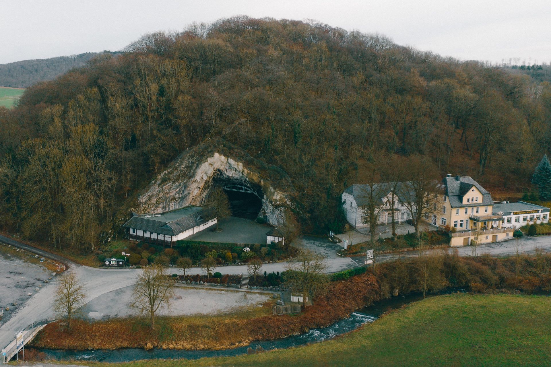 Balver Höhle von außen