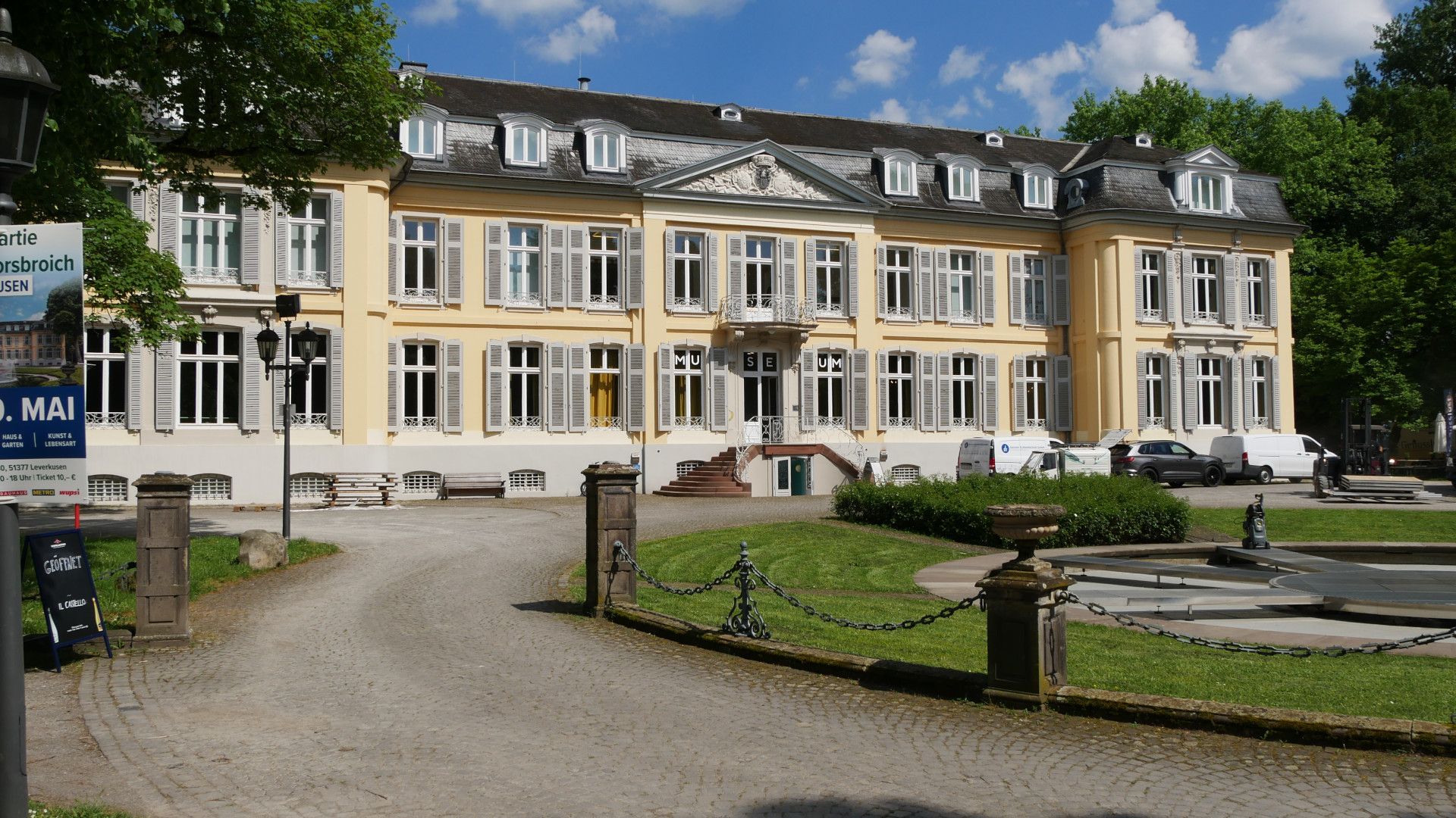 Museum Morsbroich in Leverkusen