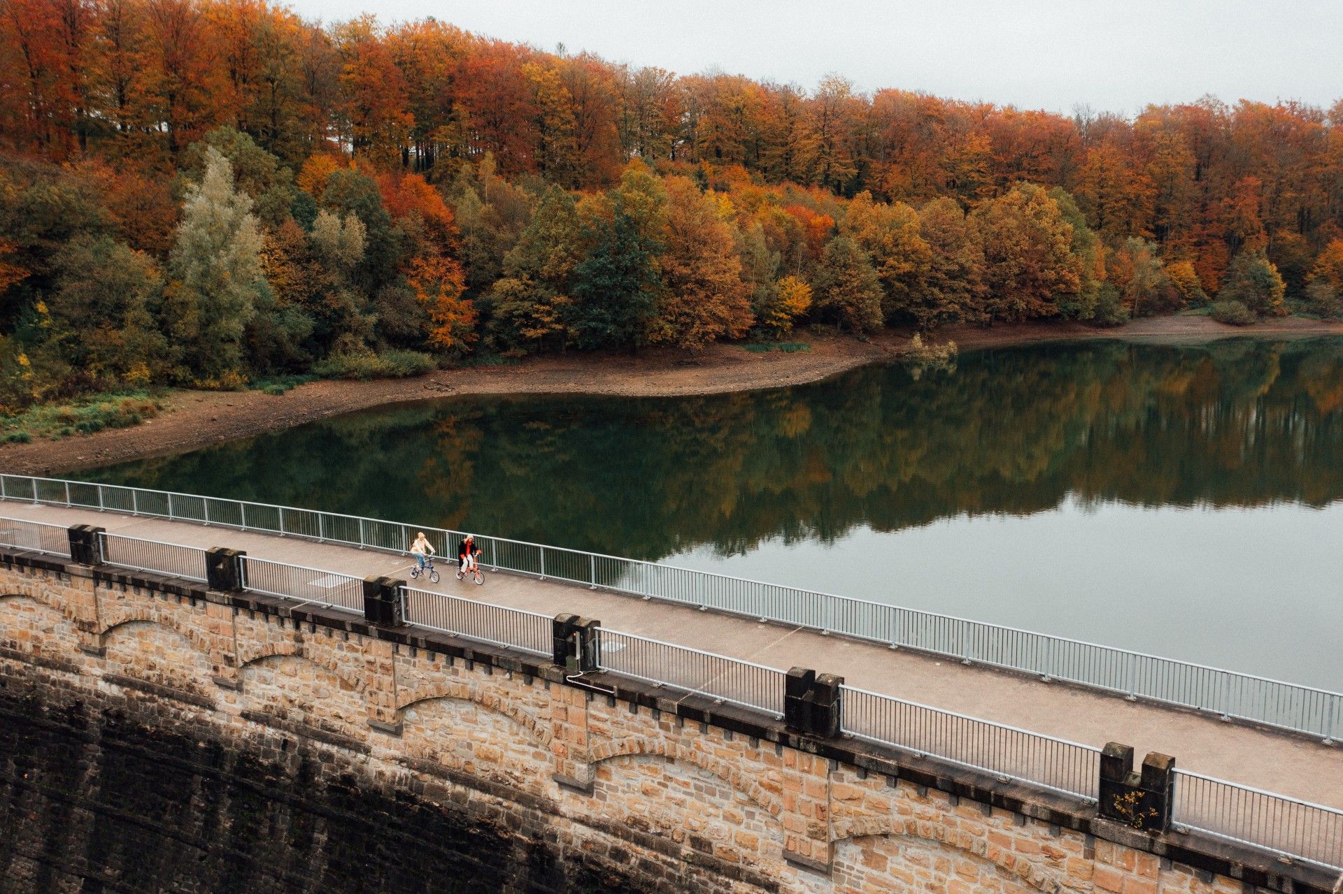 Staudamm Lingesetalsperre, Naturpark Bergisches Land