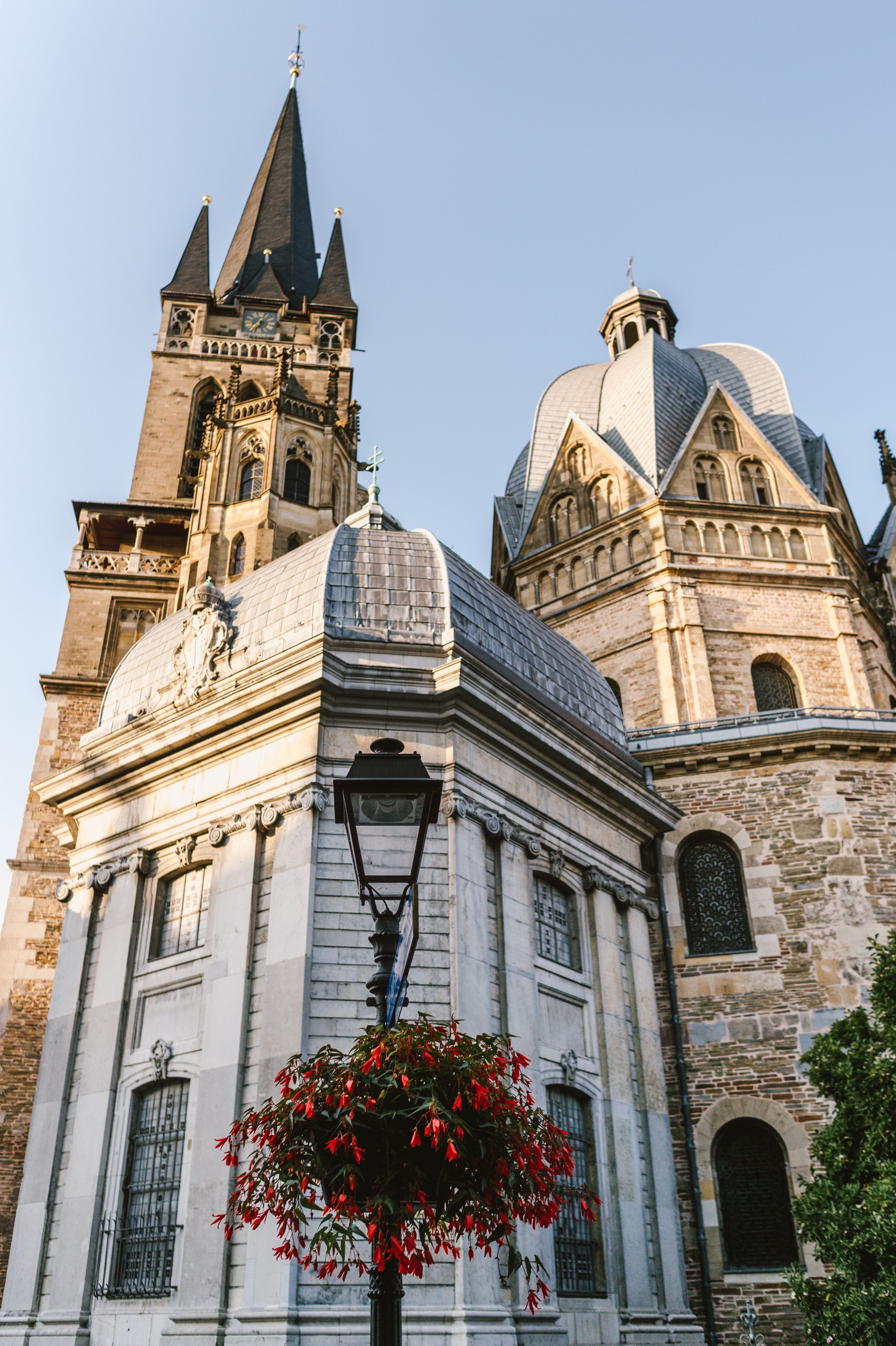 Als erstes deutsches Kulturdenkmal überhaupt wurde der Aachener Dom 1978 als UNESCO-Welterbestätte ausgezeichnet