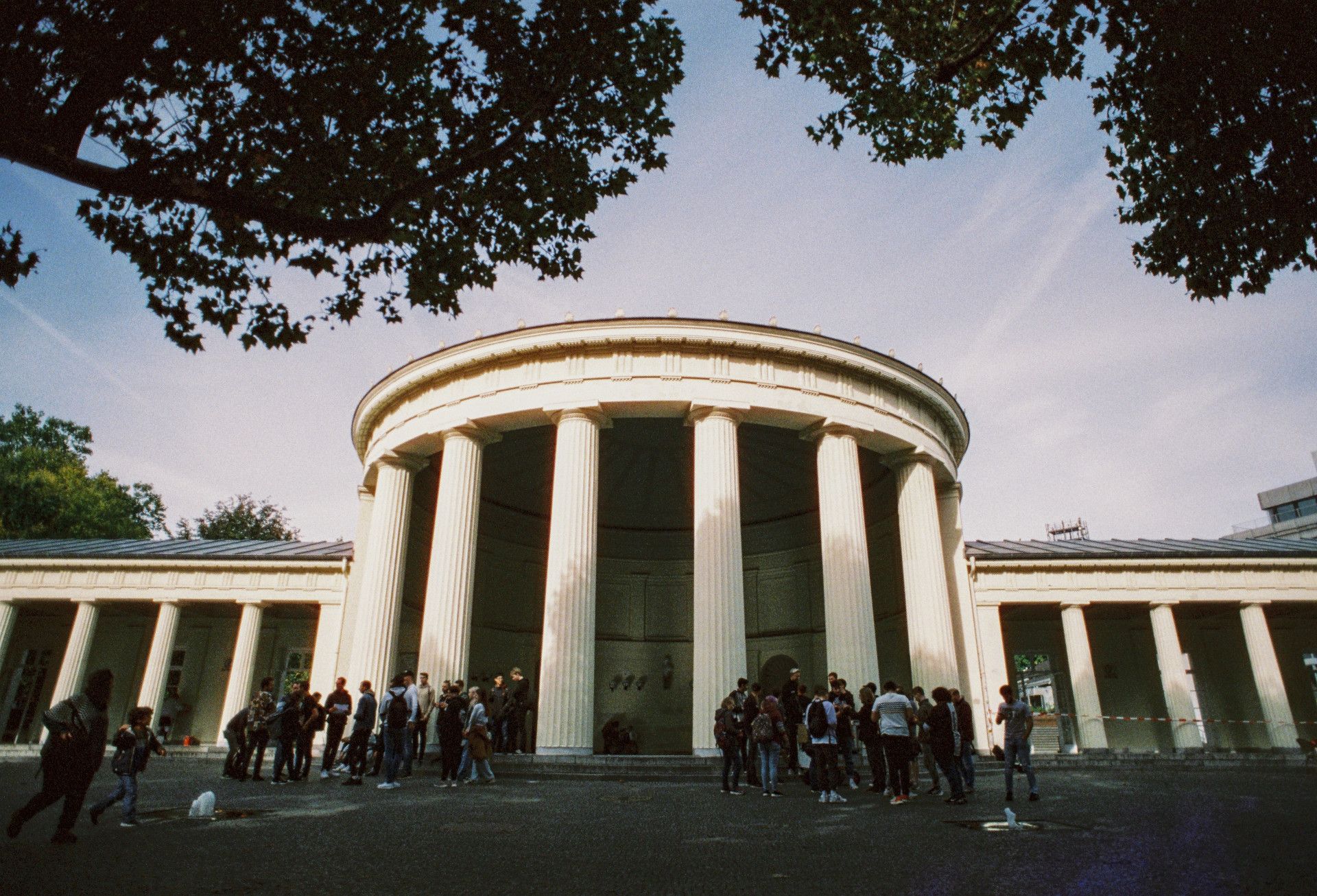 Eingang Aachener Eisenbrunnen