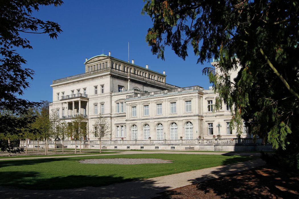 Villa Hügel - Gartensaal mit der Wandteppichfolge Szenen aus der Apostelgeschichte, 1753 bis 1760