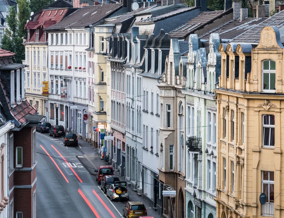 Die Filmstadt Wuppertal ist auch architektonisch sehenswert. Ungeahnte Perspektiven zeigen sich an jeder Ecke