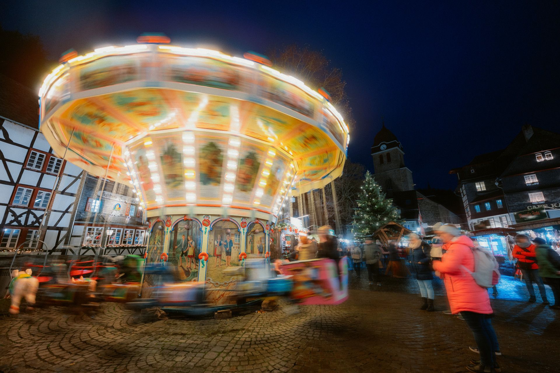 Monschau Weihnachtsmarkt Karussell