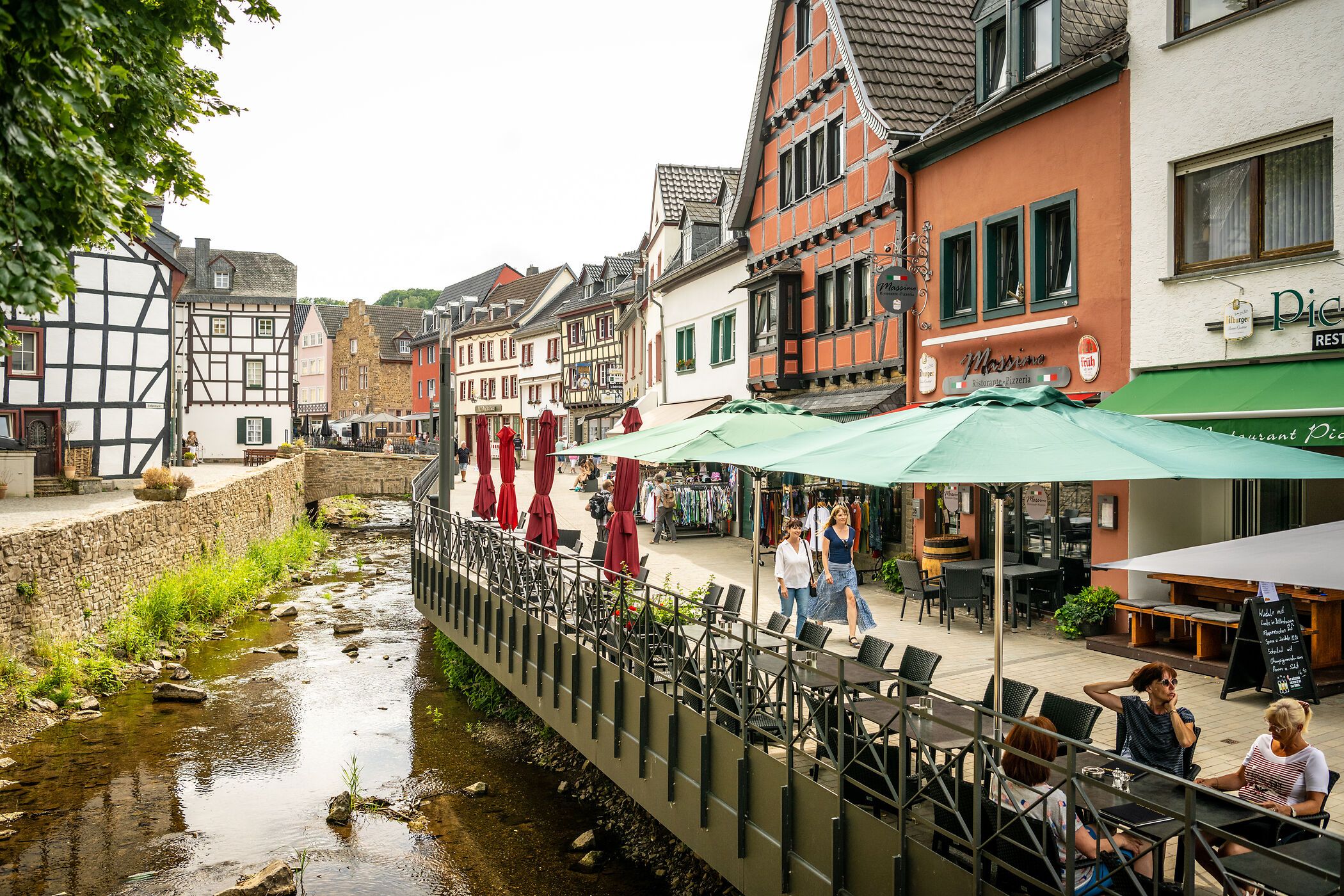 Stadtbummel_im_City-Outlet