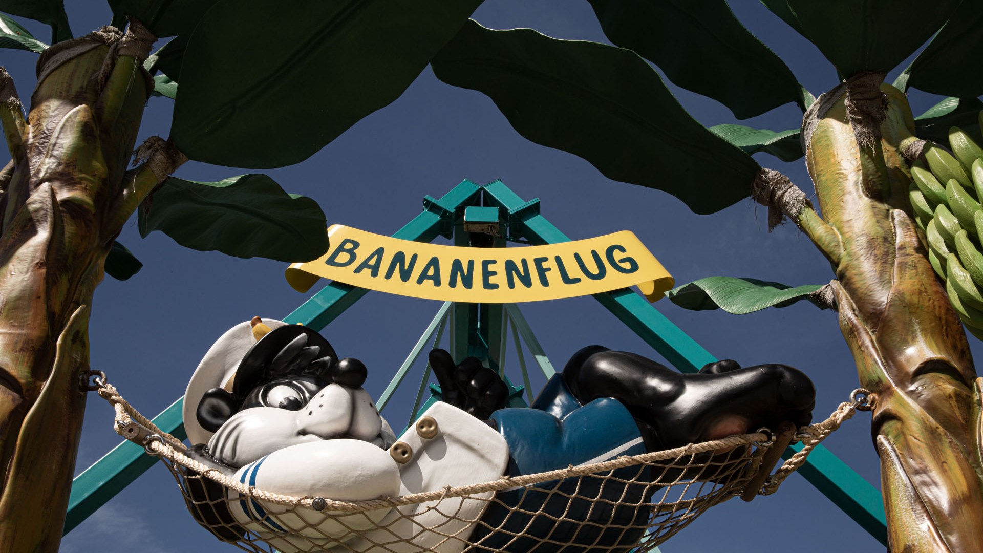 Schiffsschaukel Bananenflug im Potts Park in Minden, © Tourismus NRW e.V., Foto Holger Hage