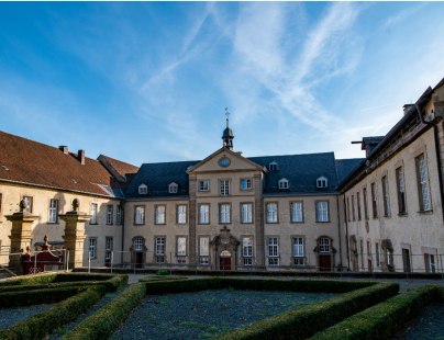 Das Kloster Dalheim beherbergt heute ein in Deutschland einzigartiges Museum für klösterliche Kulturgeschichte, © Tourismus NRW e.V.