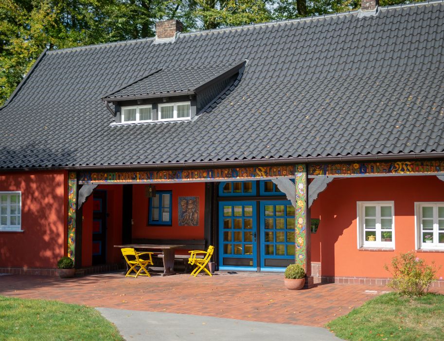 Das rote Haus ist das Geburtshaus und langjährige Wohnhaus von Böckstiegel in Werther-Arrode