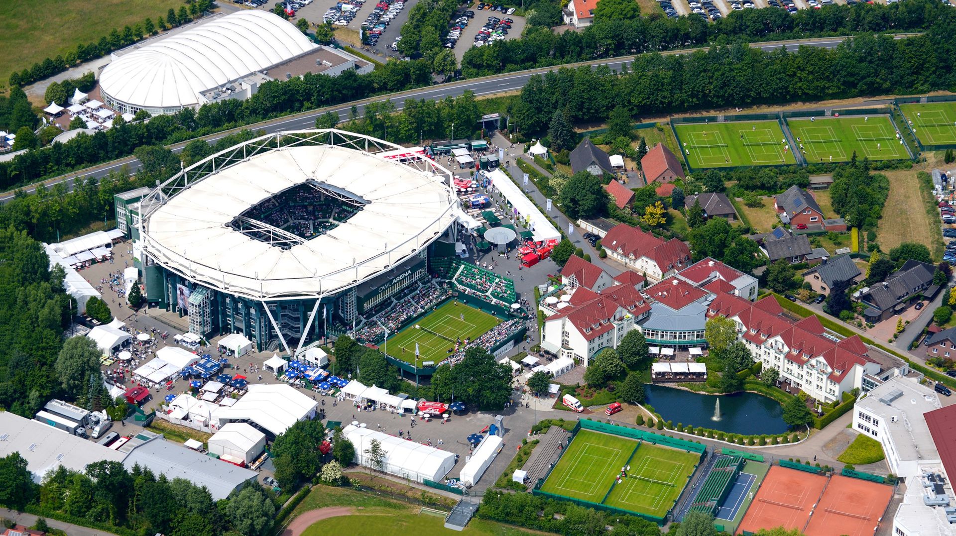 Das Tennis-Event Terra Wortmann Open findet in und rund um die OWL Arena statt