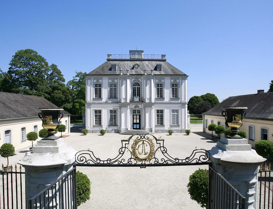 Schloss Falkenlust diente dem Kölner Kurfürsten als Jagdschloss