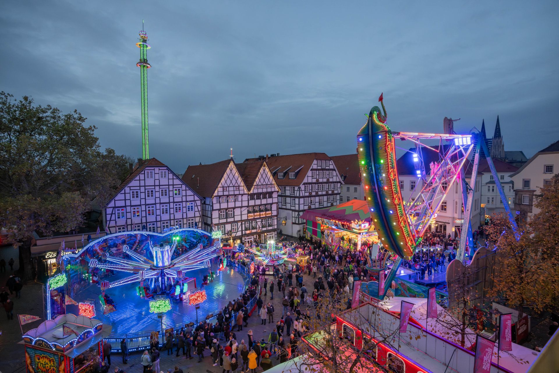 Die Allerheiligenkirmes findet mitten in der Soester Altstadt statt