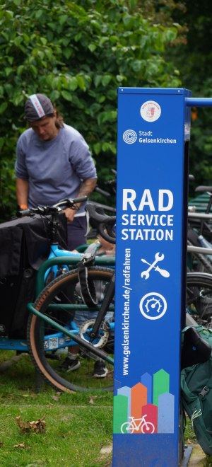 Mehrere Rad-Service-Stationen können Radfahrer im Ruhrgebiet auf ihren Ausflügen nutzen, © Jule Wagner