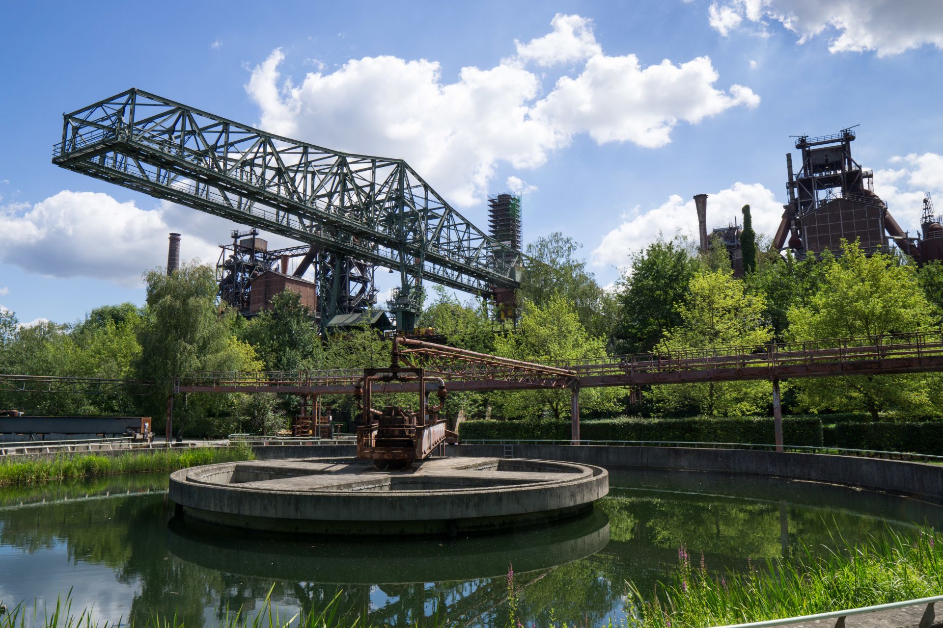 Natur und Industriekultur sind auf dem Gelände des Landschaftsparks Duisburg-Nord ideal vereint