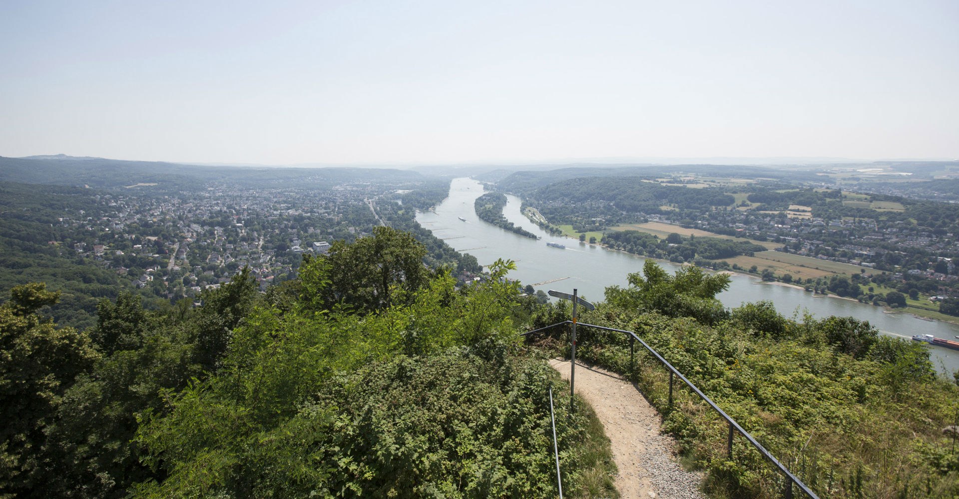 Blick vom Drachenfels auf den Rhein., © Tourismus NRW e.V.