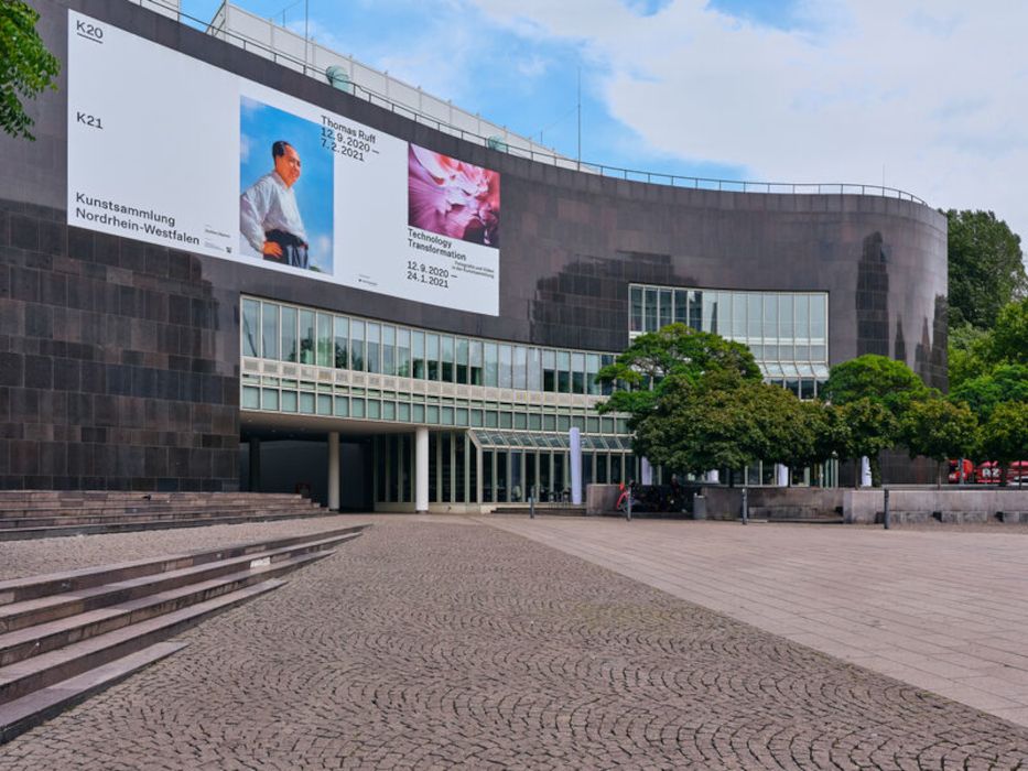 Das K20 am Grabbeplatz beherbergt als Ort der Kunst die ständige Sammlung der Kunstsammlung NRW