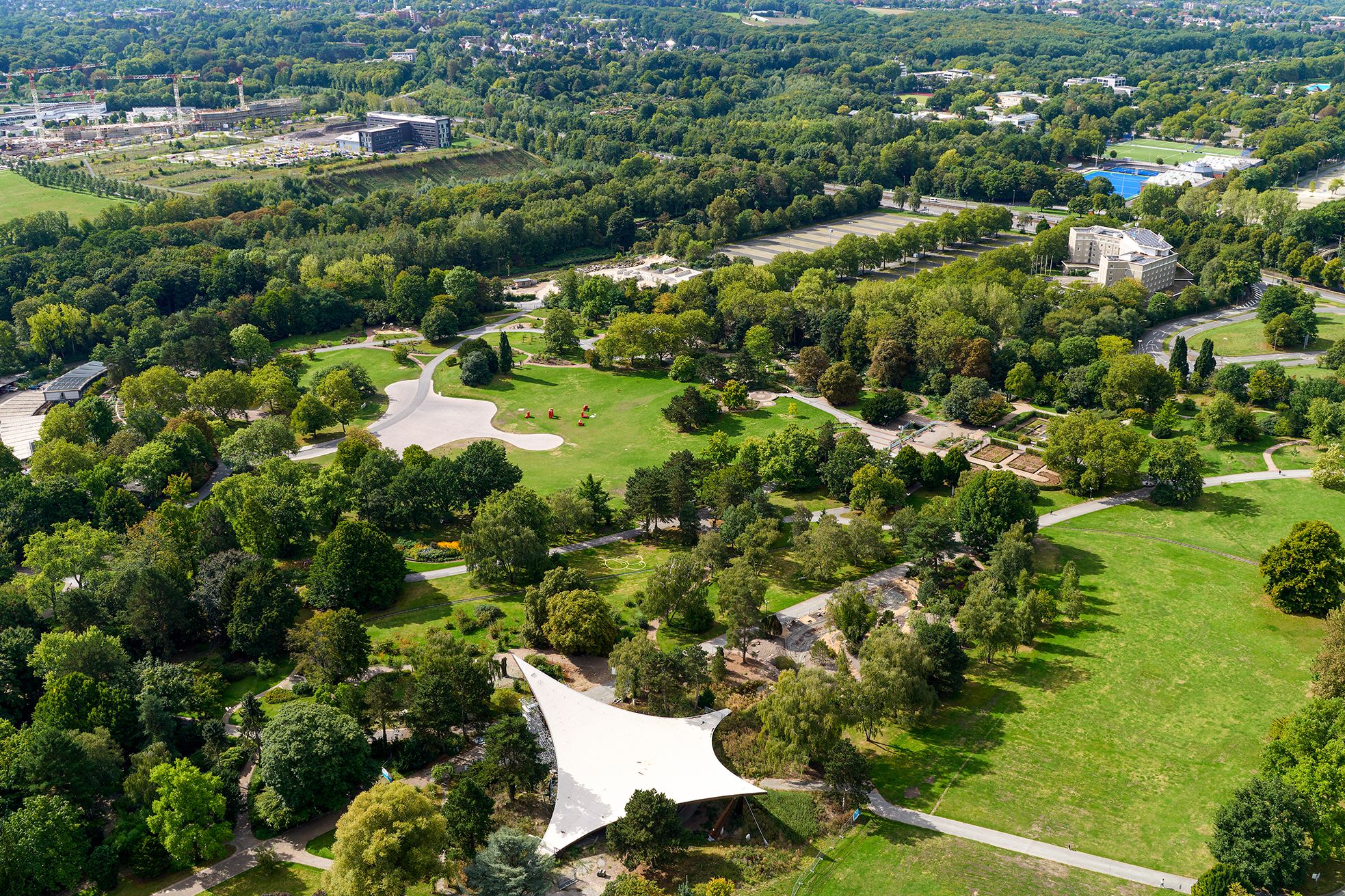 Der Westfalenpark Dortmund ist 70 Hektar groß. Er war 1959, 1969 und 1991 Austragungsort der Bundesgartenschau