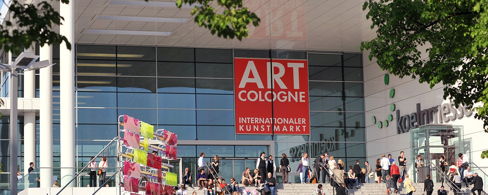 Die Kunstmesse Art Cologne lockt zahlreiche Besucher an, © Koelnmesse GmbH