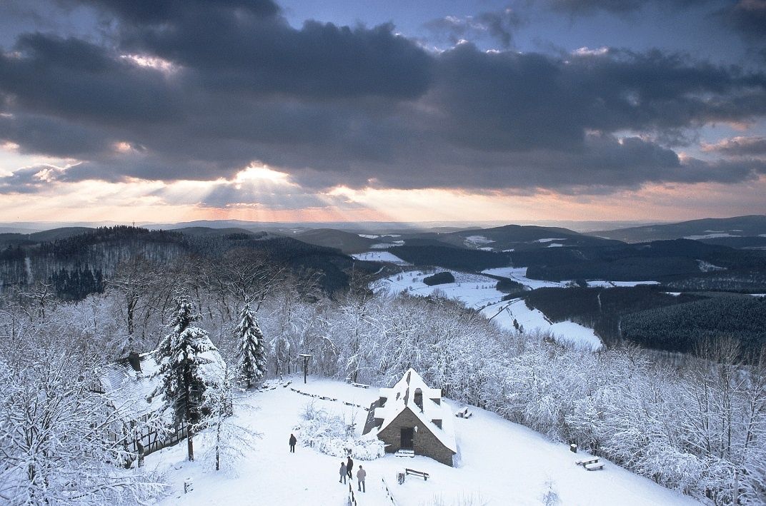 Ausblick von der Ginsburg im Winter