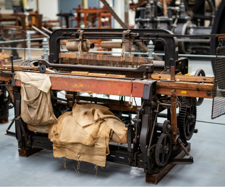 Auch Jutesäcke wurden einst in Mönchengladbach gefertigt, zu sehen im Textiltechnikum, © Tourismus NRW e.V.