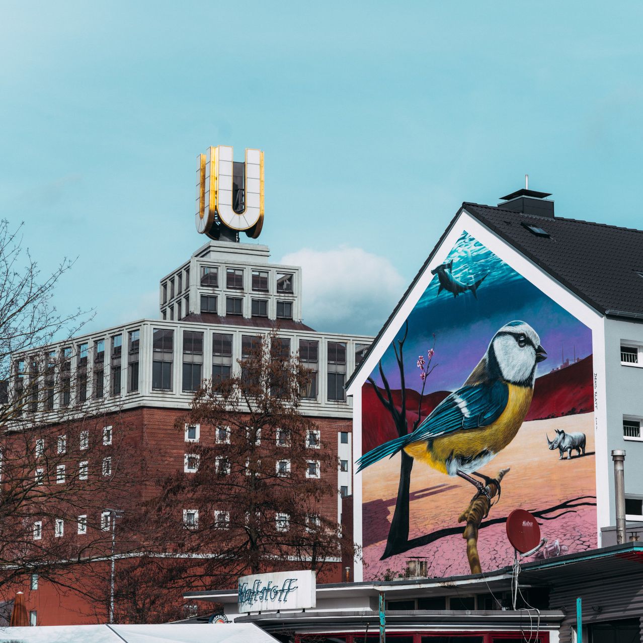 Mural von Denis Klatt vor dem Dortmunder U