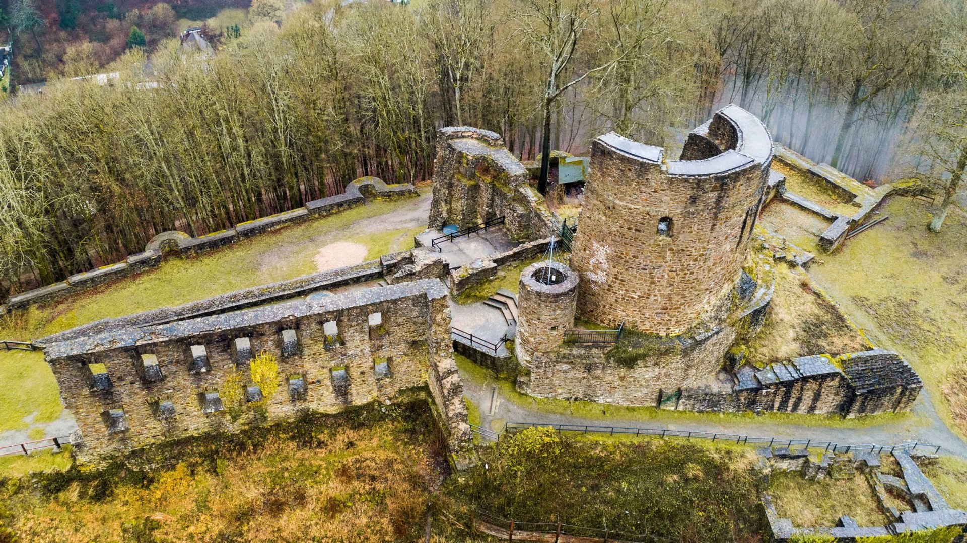 Burg Windeck im Windecker Ländchen , © Tourismus NRW e.V.